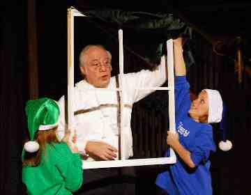 Great Play for Community Theatres and Kids!  A Christmas Carol!