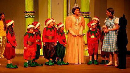 Christmas Musical Play - A Christmas Wizard of Oz