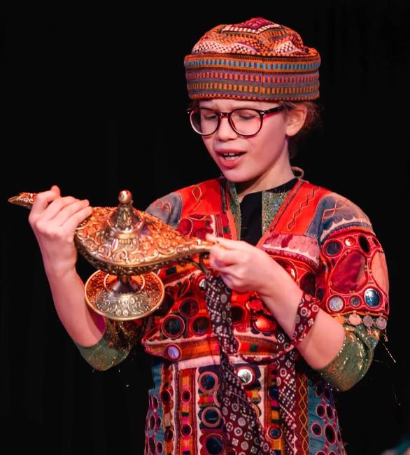Aladdin for Middle Schools Playscript
