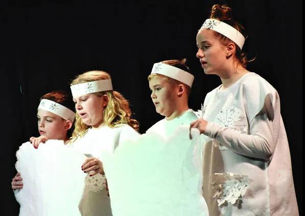 A Snow White Christmas for families and students