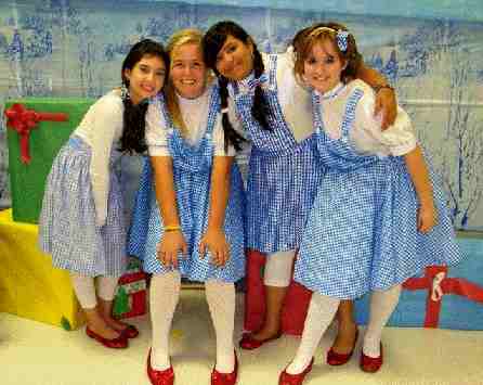 Christmas Wizard of Oz!  Large Cast Christmas Musical for Kids!