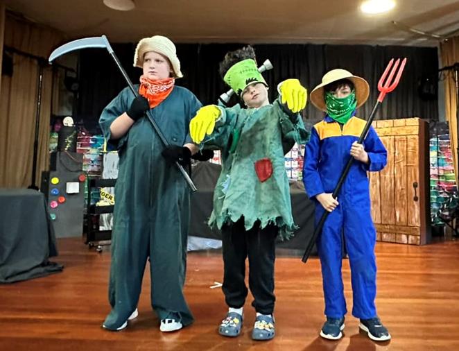 Snow White Play for Kids!