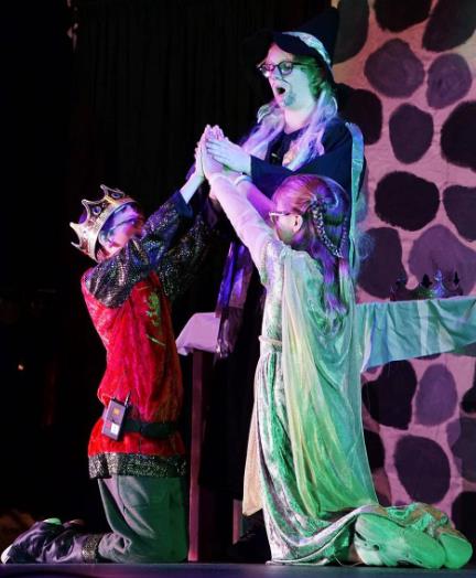 Kids Perform Knights Camelot Play