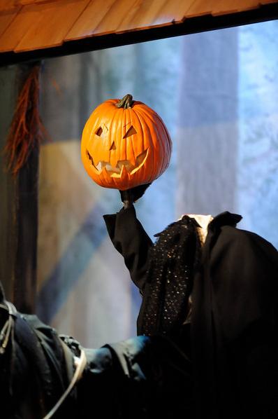 The Ride of the Headless Horseman!  The Legend of Sleepy Hollow!