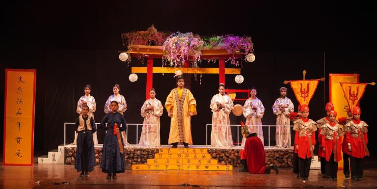 Mulan play for Kids