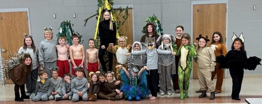The large cast of the The Jungle Book play