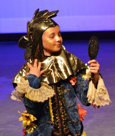 Reluctant Dragon in ArtReach's play