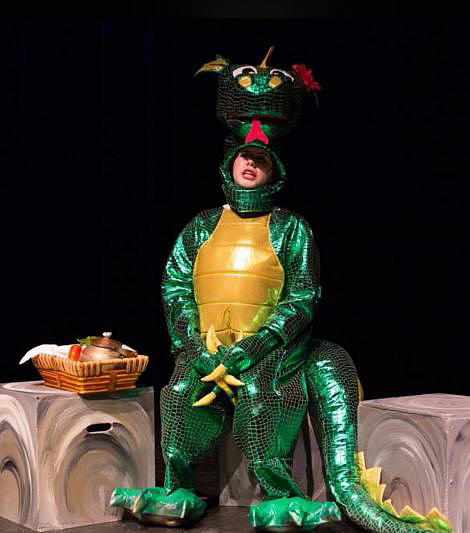 The Reluctant Dragon Play for Kids!
