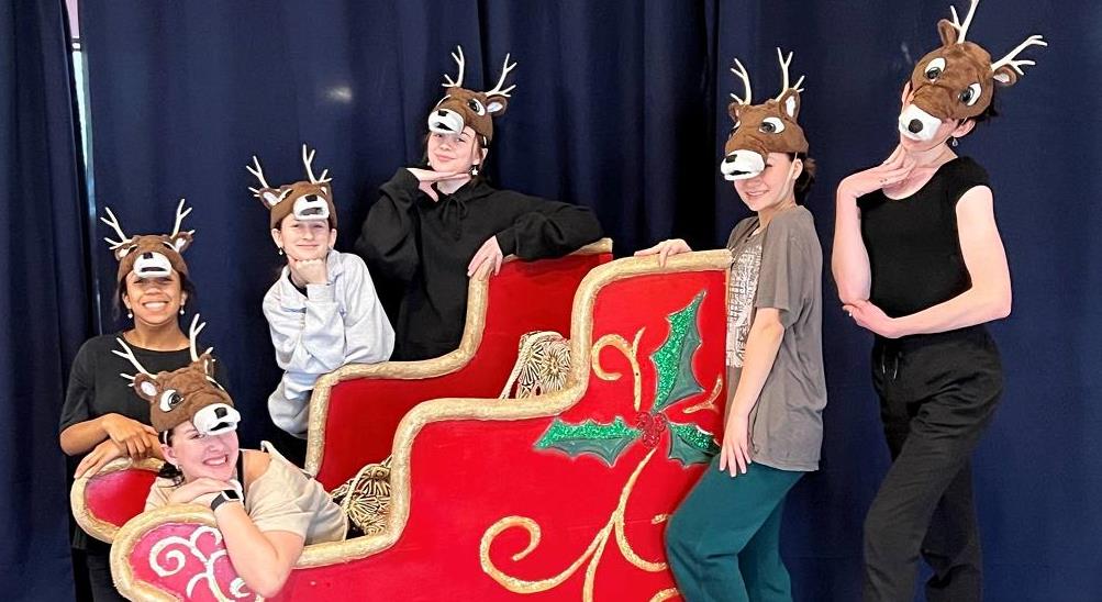 Snow White Play for Kids!