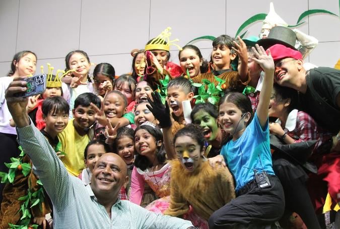 Kids love the Wizard of Oz play to perform