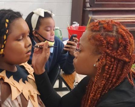 Students get ready to perform The Wizard of Oz